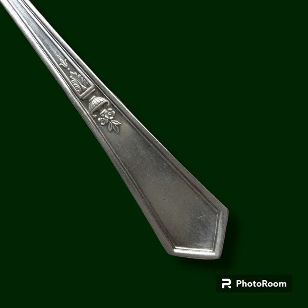 International Silver-WM Rogers La Touraine Solid Cold Meat Serving Fork-1920
